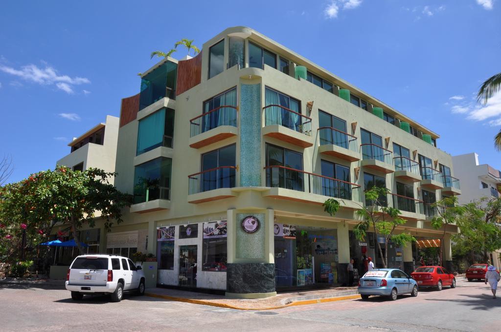 mimosa tree condos playa del carmen